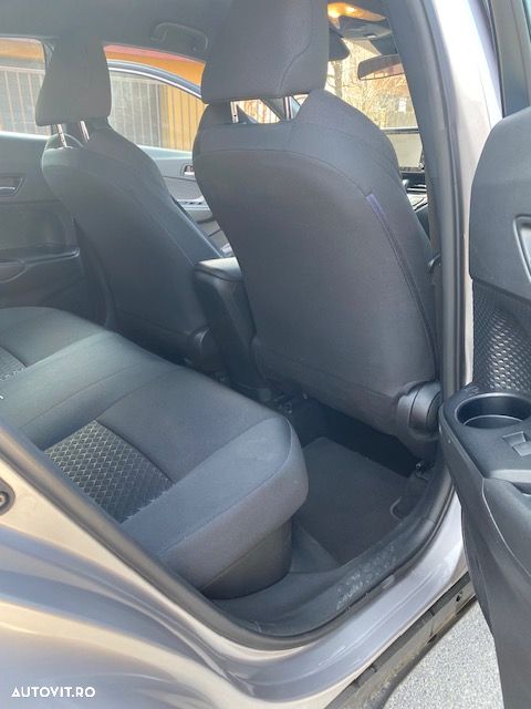 Toyota C-HR 1.8 HSD 122 CP 4x2 CVT C-lassy - 5