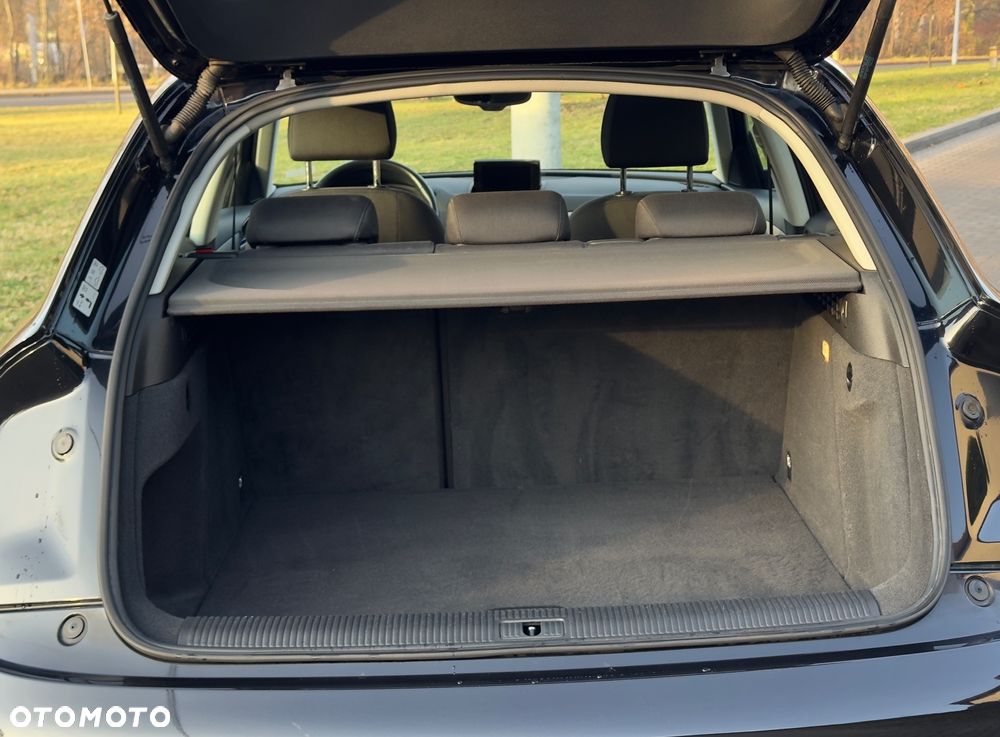 Audi Q3 2.0 TDI Edycja Specjalna - 8