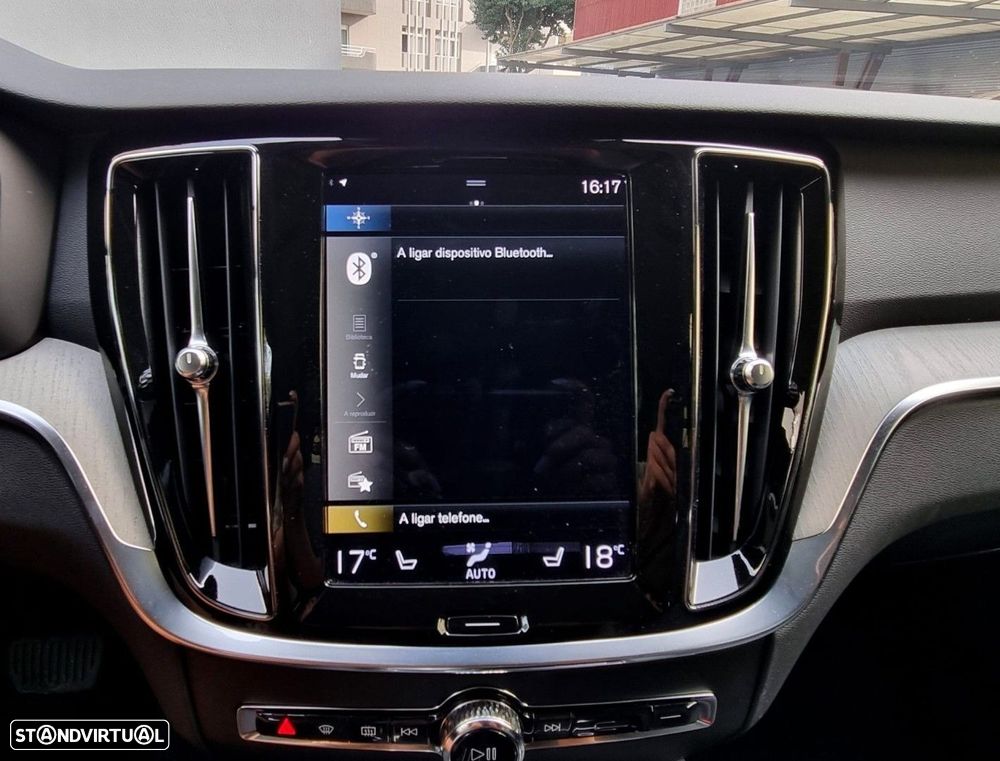 Volvo V60 2.0 T6 AWD TE Inscription - 25