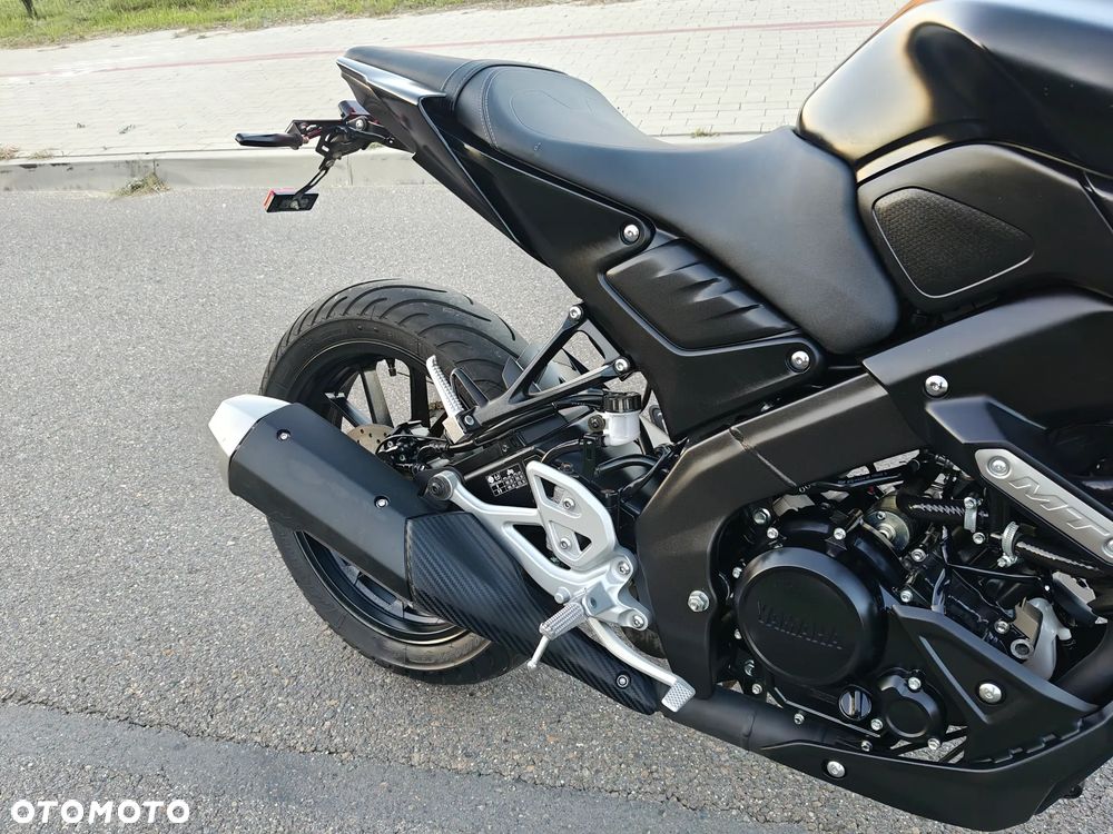 Yamaha MT - 11
