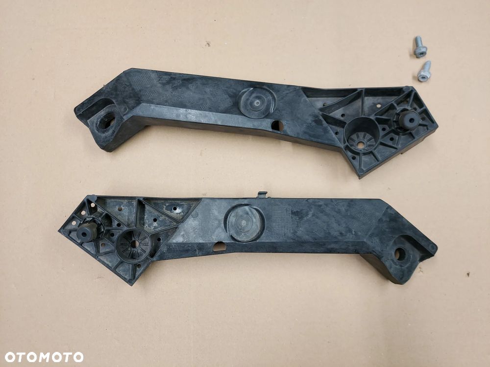 Renault Trafic III Vivaro B 14- L+R Okular Pas Przód Komplet - 1