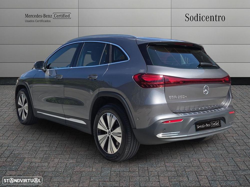 Mercedes-Benz EQA 250+ Edition - 4