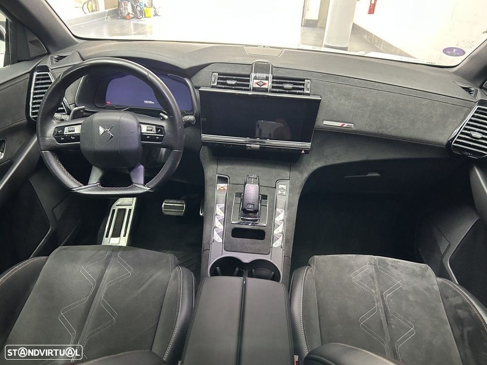 DS DS7 Crossback - 13