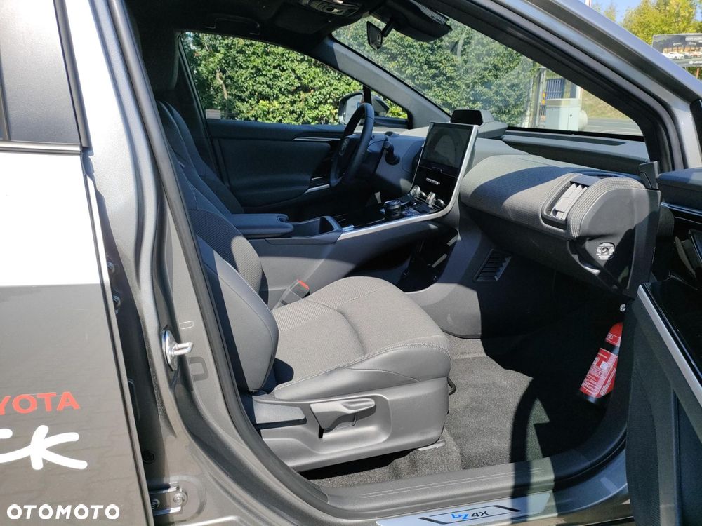 Toyota bZ4X 71.4kWh 4x4 Prestige - 10