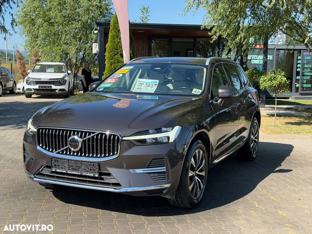 Volvo XC 60 B4 MHEV AT AWD Core - 2