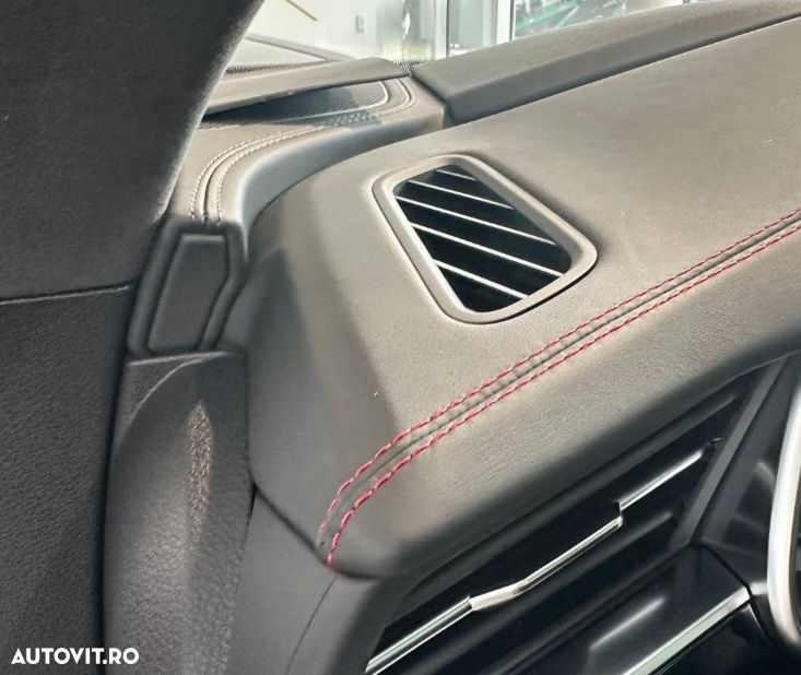 Audi Q8 55 TFSI e quattro Tiptronic PHEV - 8