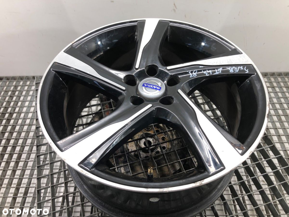 FELGA ALUMINIOWA 18 8J 4X108 ET43 ŚRODEK CENTR, 73 - 243.00 PLN - VOLVO C30 (533) 2006 - 2013 - 3