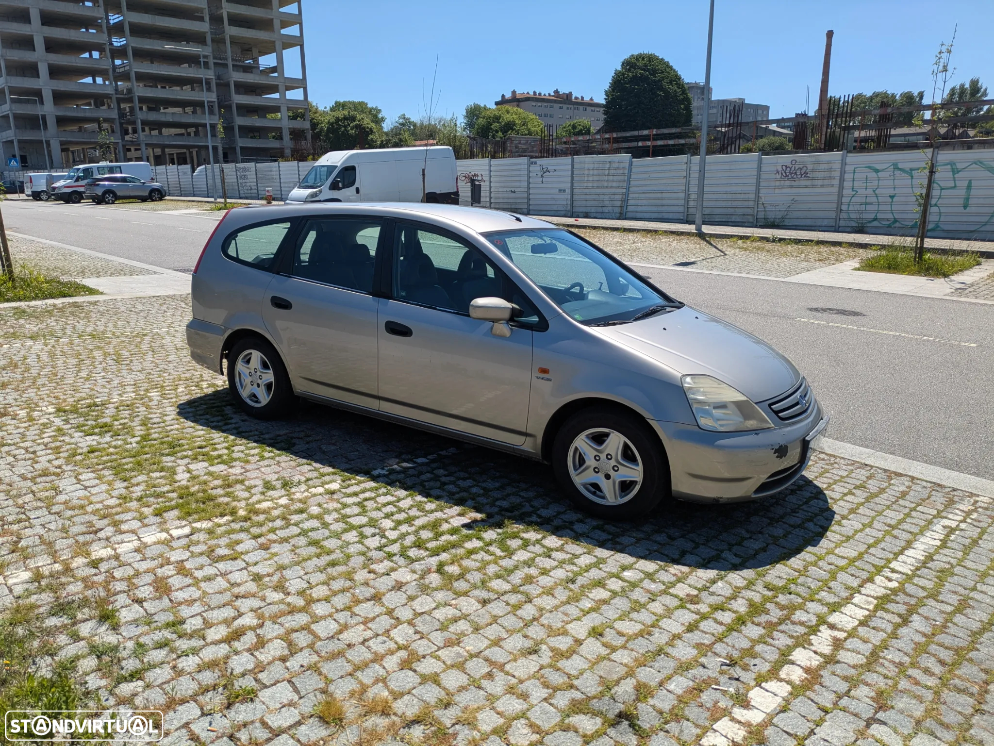 Honda Stream 1.7 ES - 3