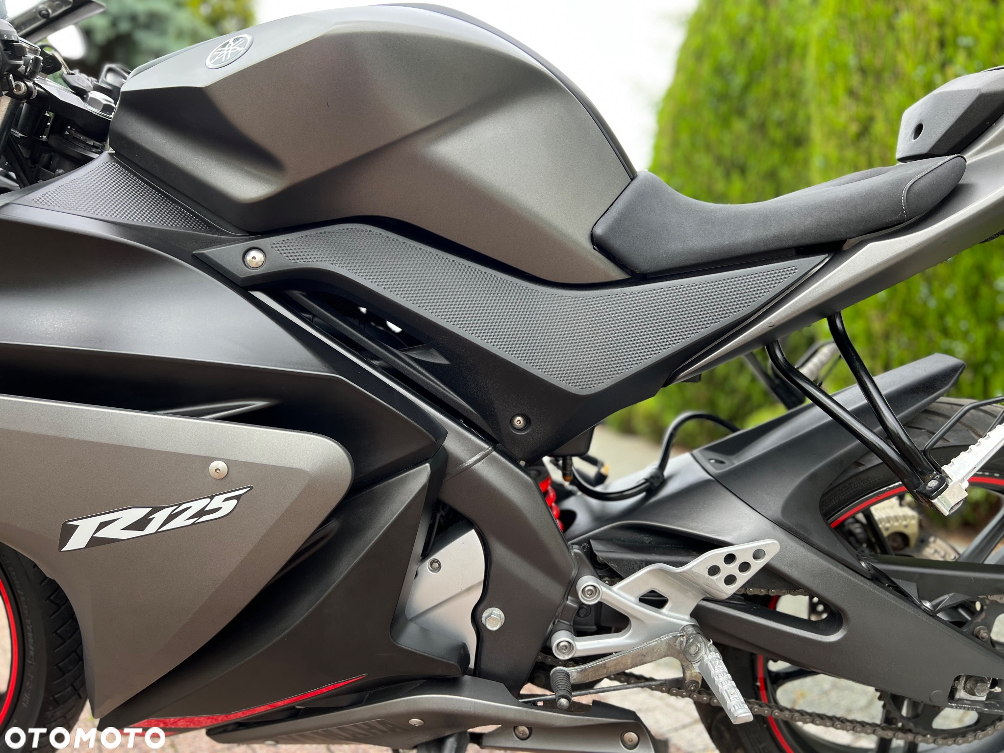 Yamaha YZF - 23