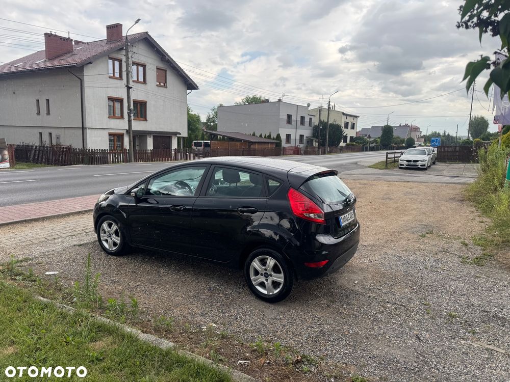 Ford Fiesta 1.25 Champions Edition - 13