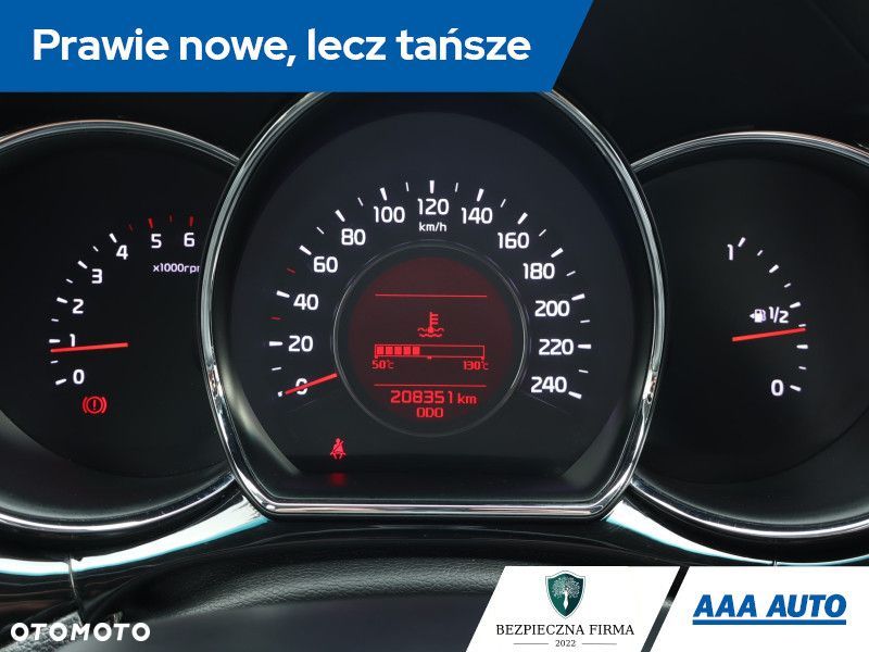 Kia Ceed - 12