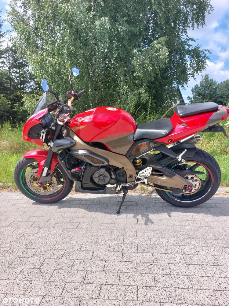 Aprilia RSV - 1