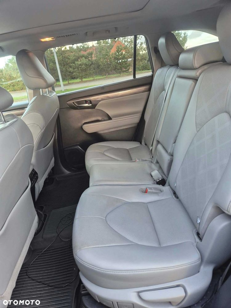 Toyota Highlander - 7