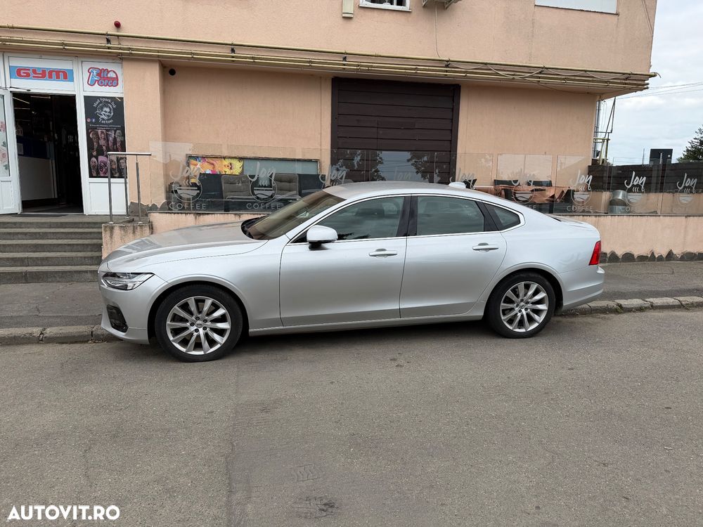 Volvo S90 T5 Momentum - 1