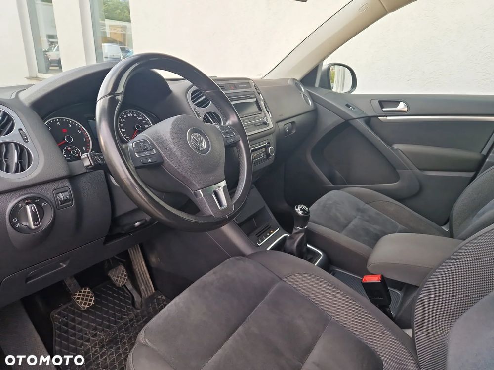 Volkswagen Tiguan 1.4 TSI Sport&Style - 9