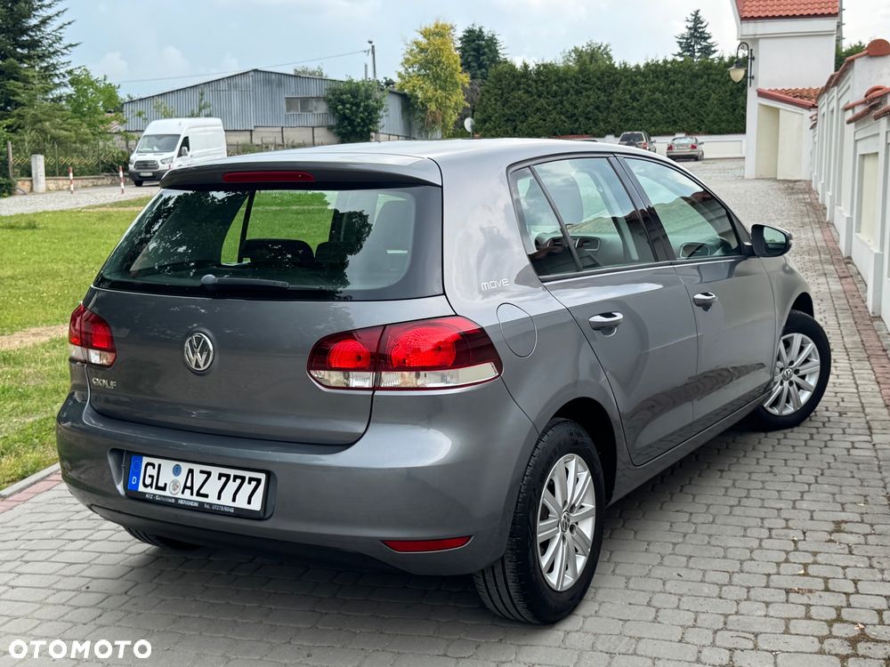 Volkswagen Golf - 34