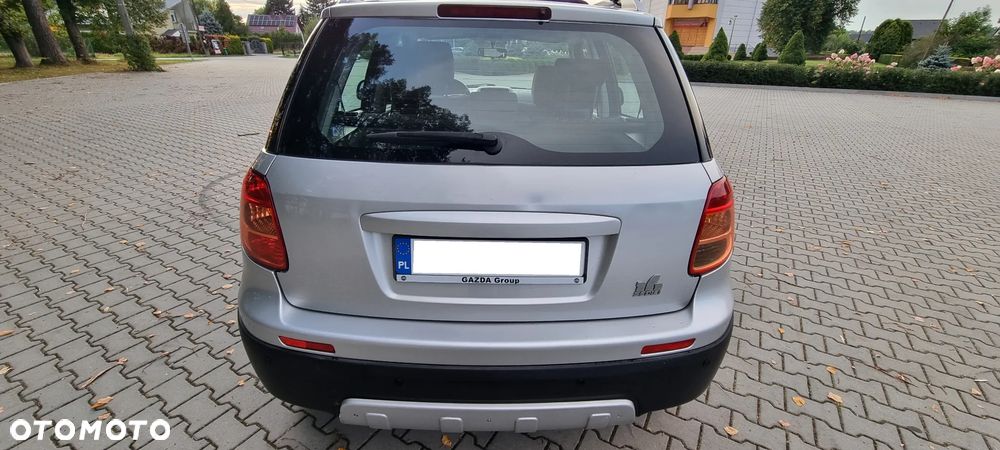 Fiat Sedici 1.6 16V 4x4 Emotion - 4