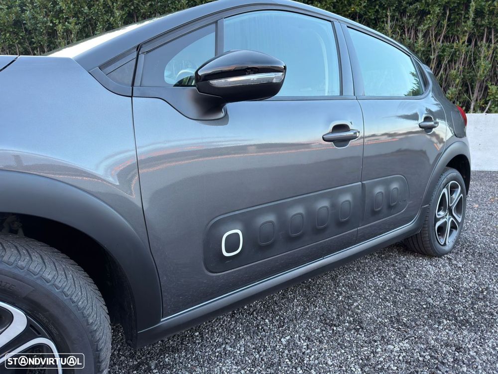 Citroën C3 1.2 PureTech Shine - 22