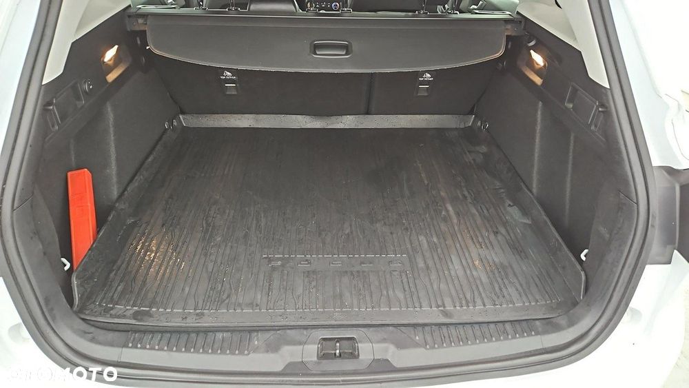 Ford Focus 1.5 EcoBlue SCR Connected - 22