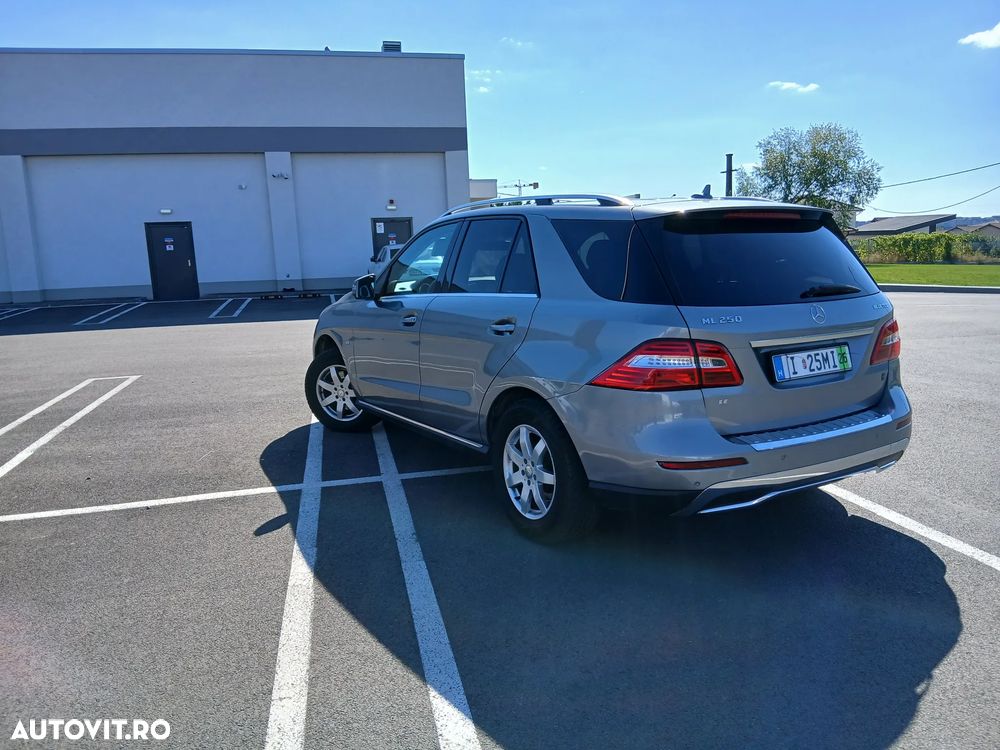 Mercedes-Benz ML 250 BlueTEC 4MATIC Aut - 4