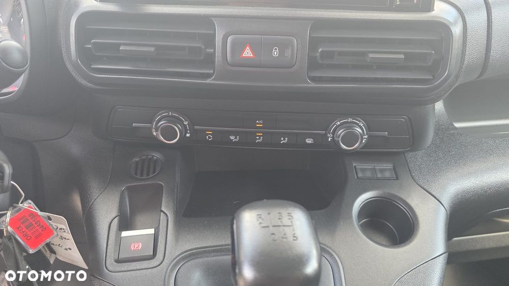 Citroën BERLINGO - 31