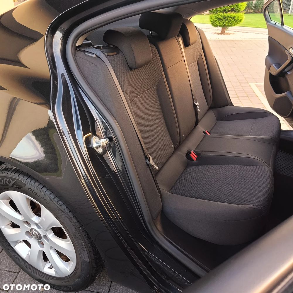Opel Insignia 2.0 CDTI Design Edition - 18