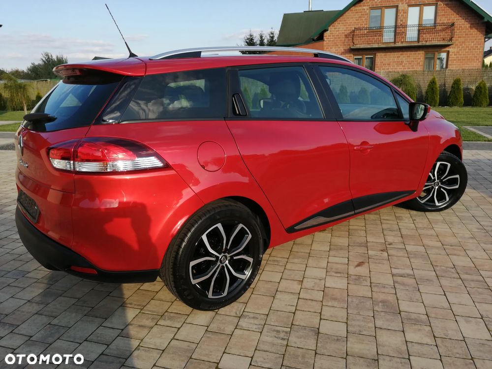 Renault Clio Grandtour (Energy) TCe 90 Bose Edition - 12