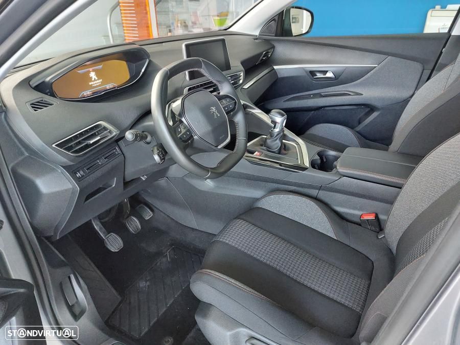 Peugeot 3008 1.5 BlueHDi Active - 11
