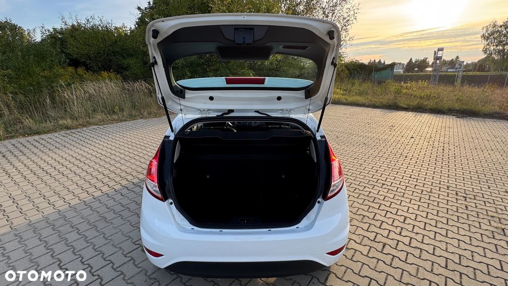 Ford Fiesta 1.5 TDCi Titanium - 11