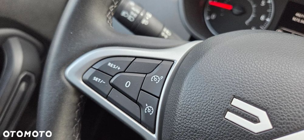 Dacia Duster TCe 150 EDC 2WD Prestige - 27