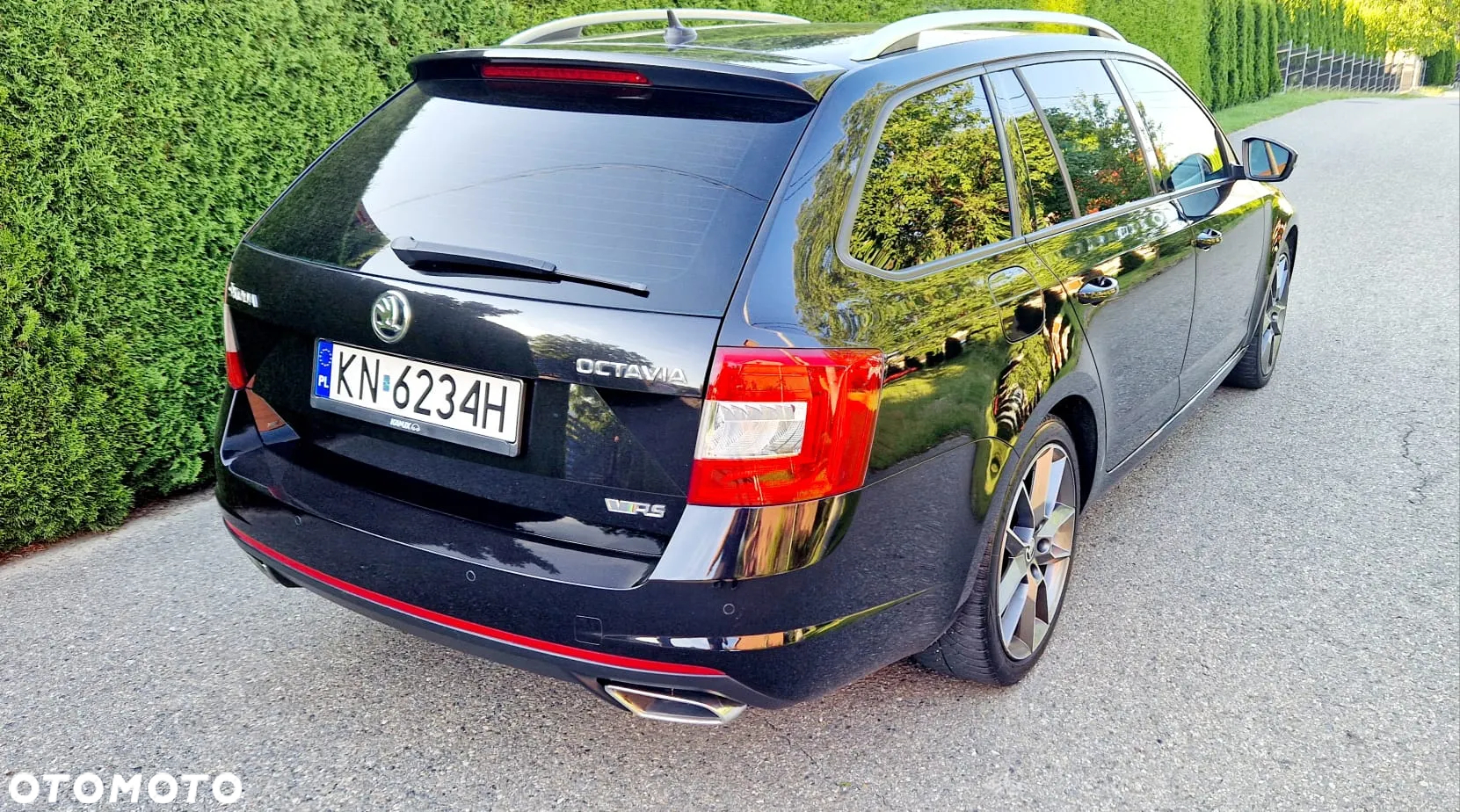 Skoda Octavia Combi 2.0 TDI RS - 2