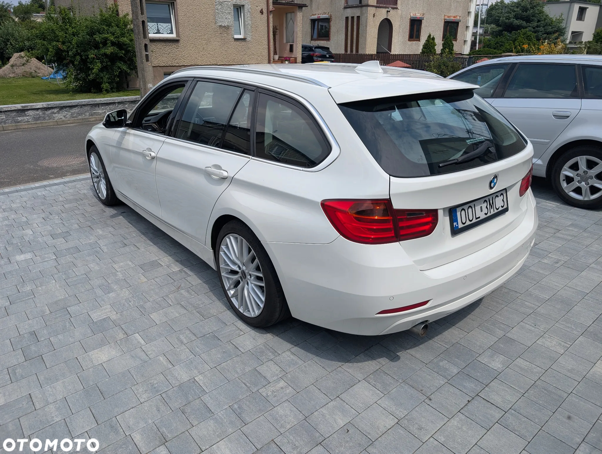 BMW Seria 3 316d Touring - 4