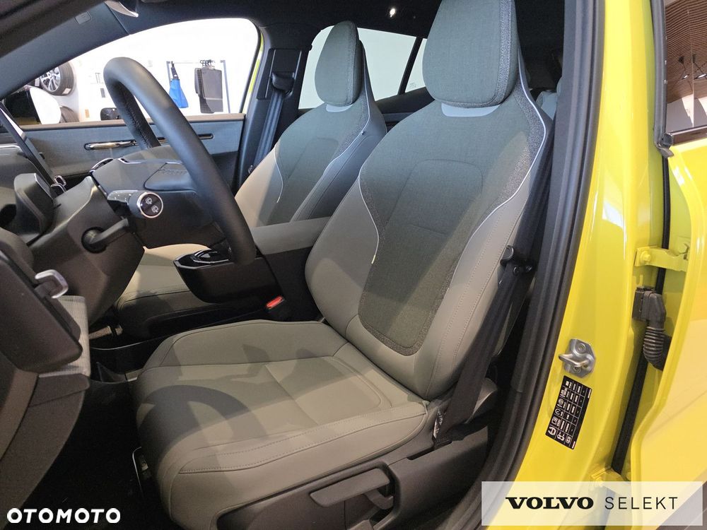 Volvo EX30 - 13