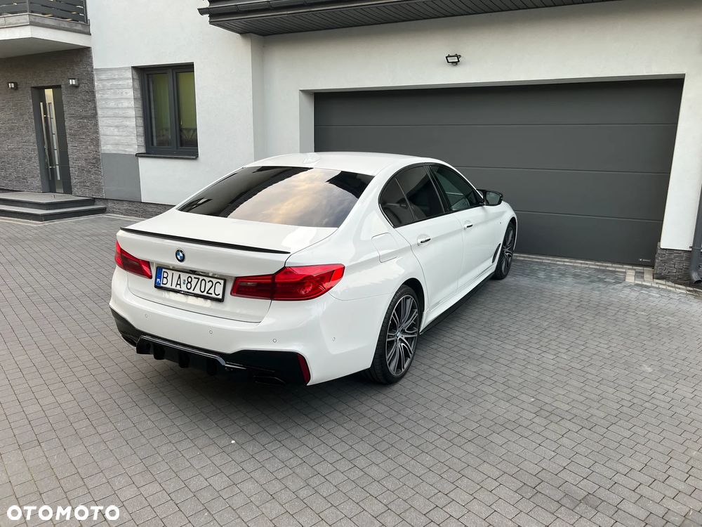 BMW Seria 5 530i xDrive M Sport sport - 11