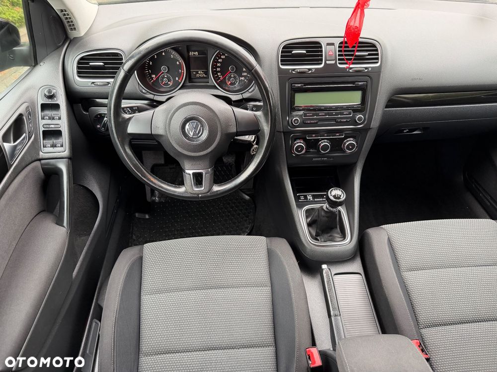 Volkswagen Golf - 14
