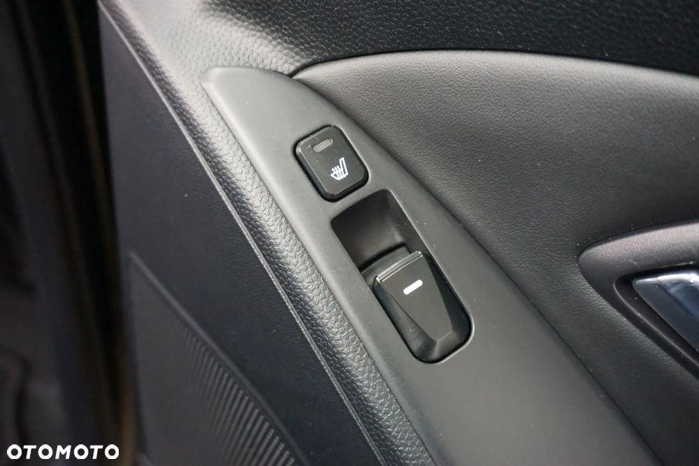 Hyundai ix35 2.0 CRDi 4WD Premium - 23