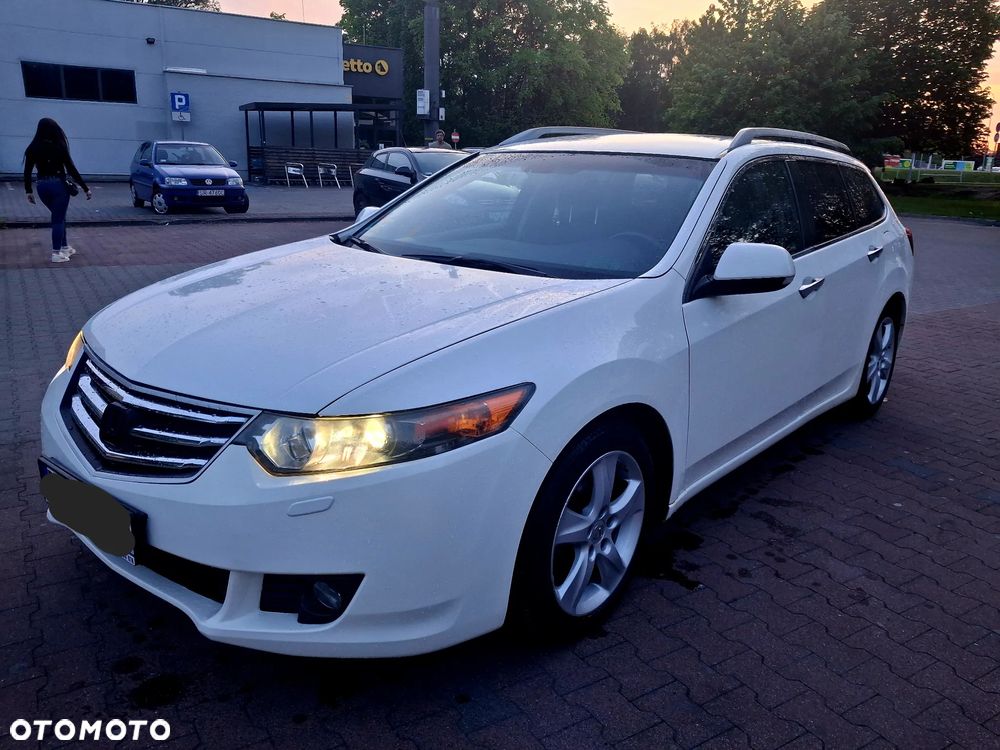 Honda Accord - 1
