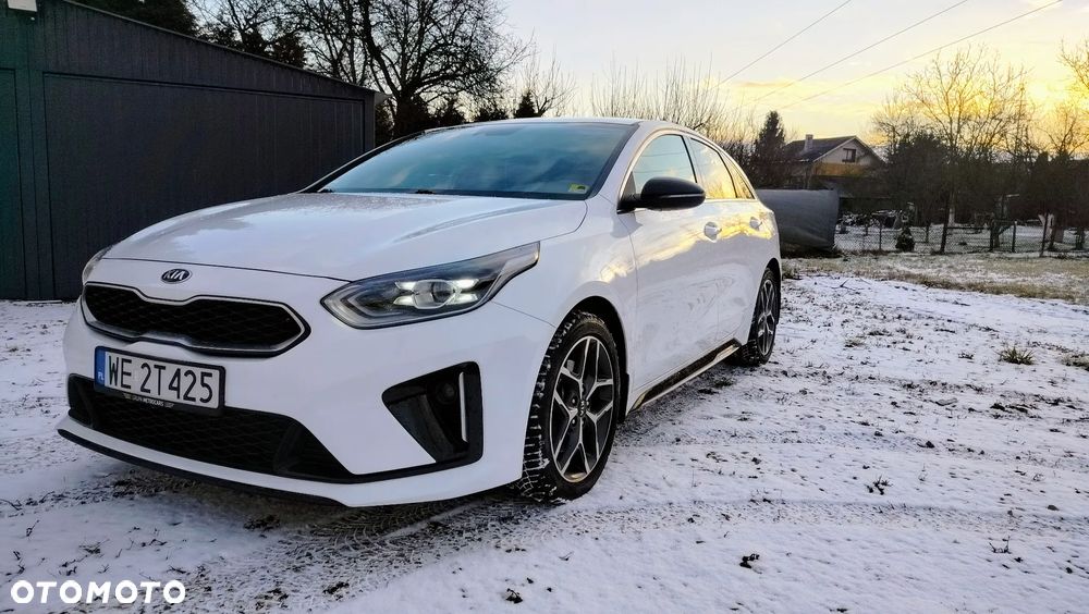 Kia ProCeed - 2
