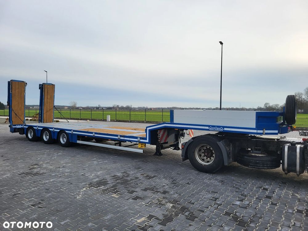 Nooteboom OSD 48 / Rozciągana / Poszerzana / Najazdy hydrauliczne / 3 osiowa / - 4