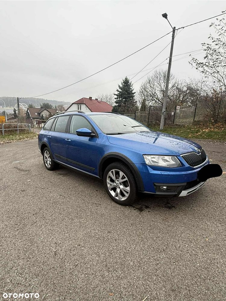 Skoda Octavia Scout 2.0 TDI 4x4 - 2