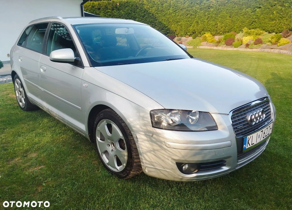 Audi A3 Sportback 2.0 TDI DPF quattro Ambition - 3