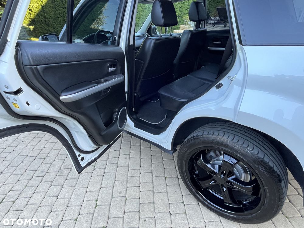 Suzuki Grand Vitara 2.4 De Luxe - 7