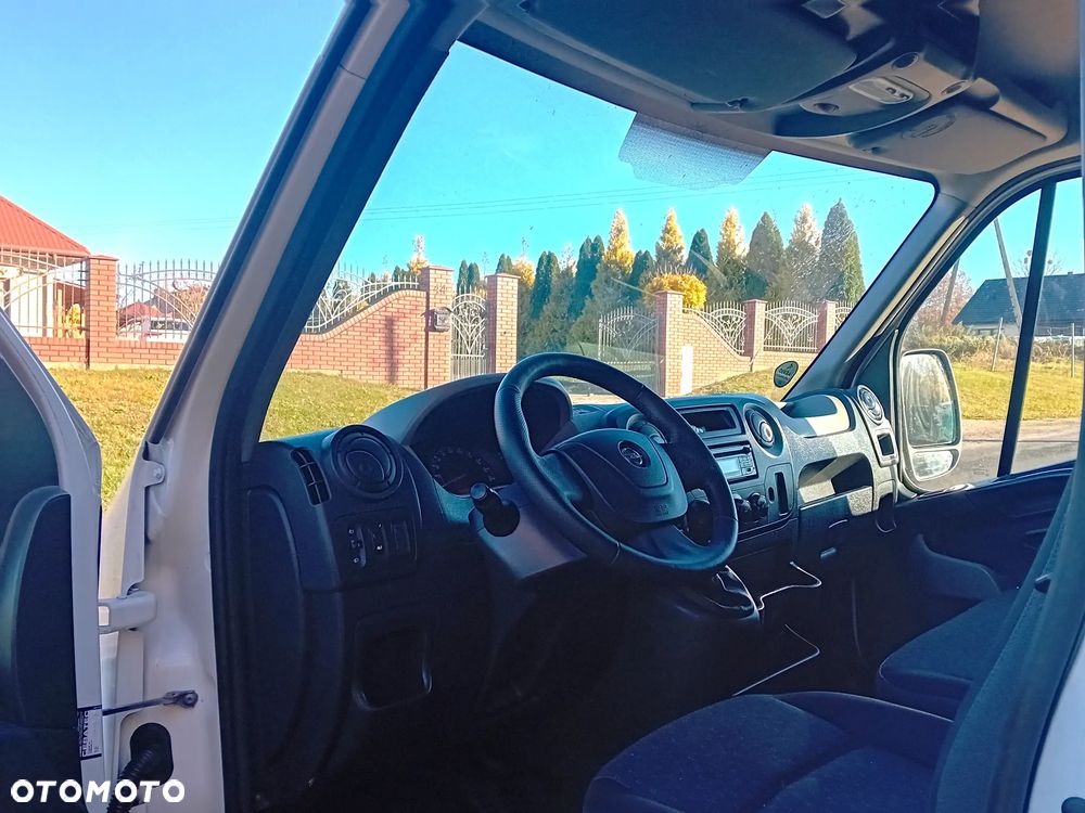Opel Movano  jak master - 6