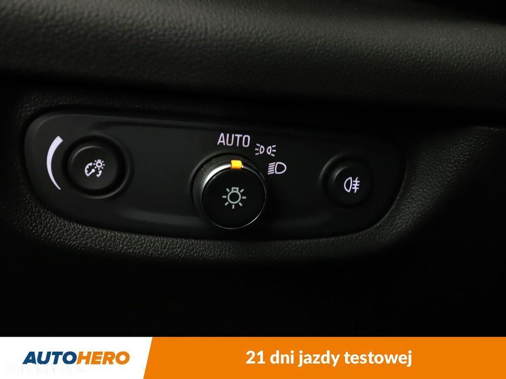 Opel Insignia 2.0 CDTI 4x4 GSi S&S - 37