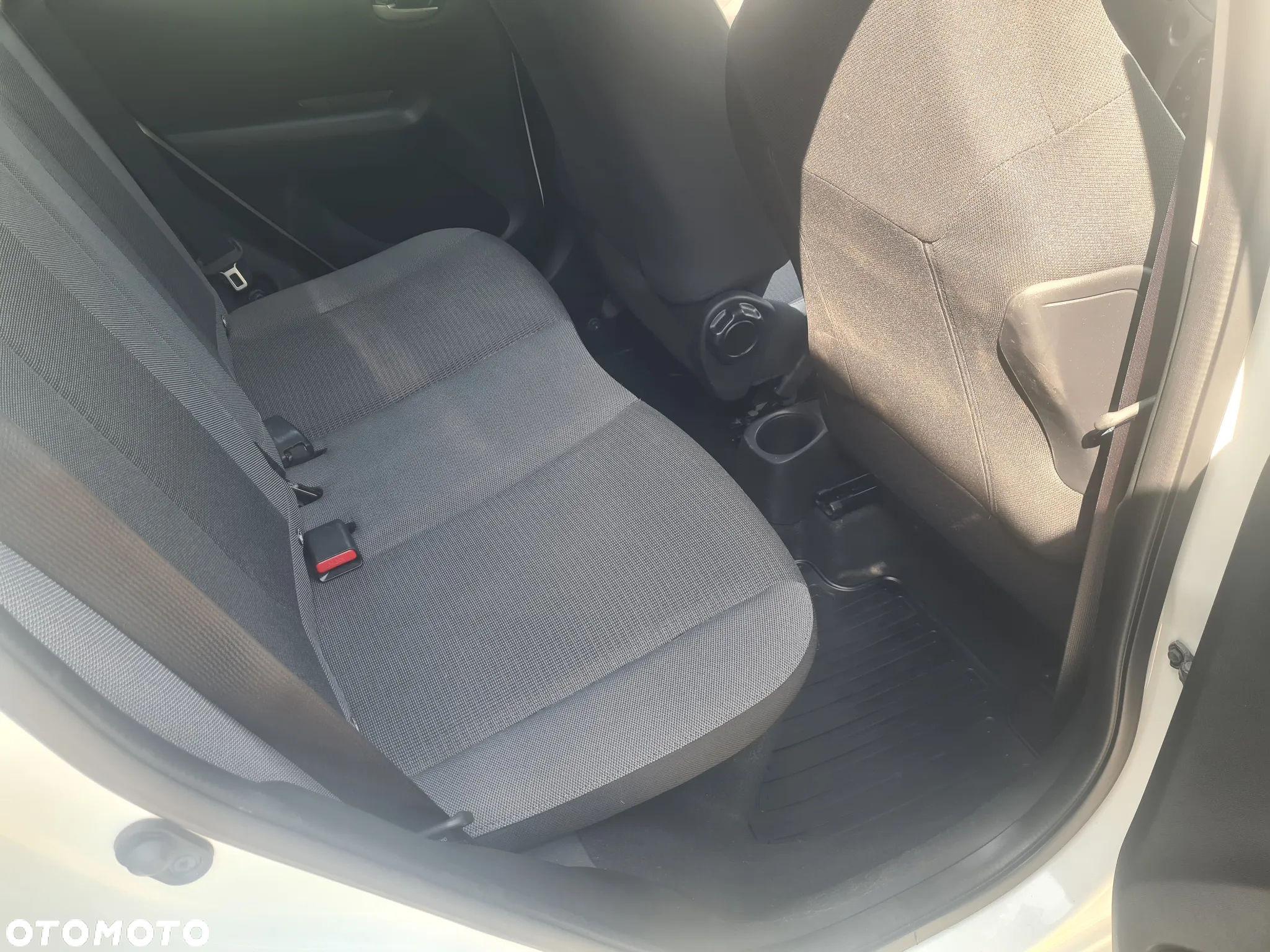 Toyota Aygo - 10