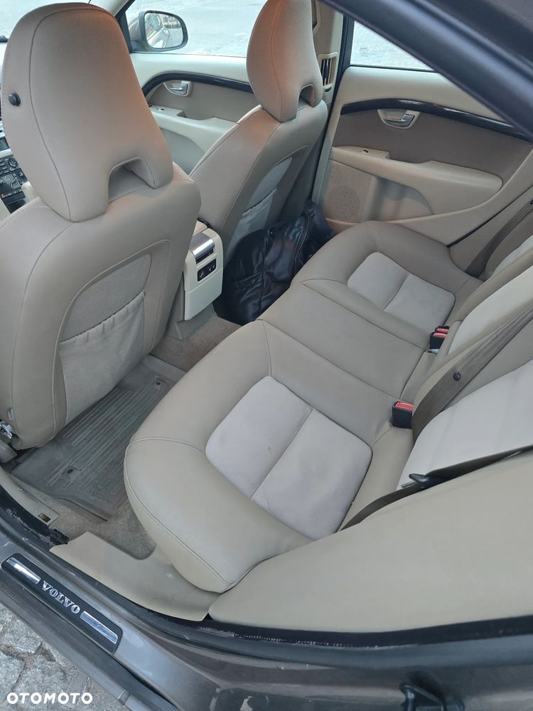 Volvo S80 2.4D5 Executive - 8