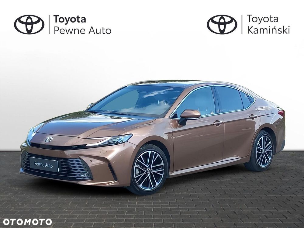 Toyota Camry - 1