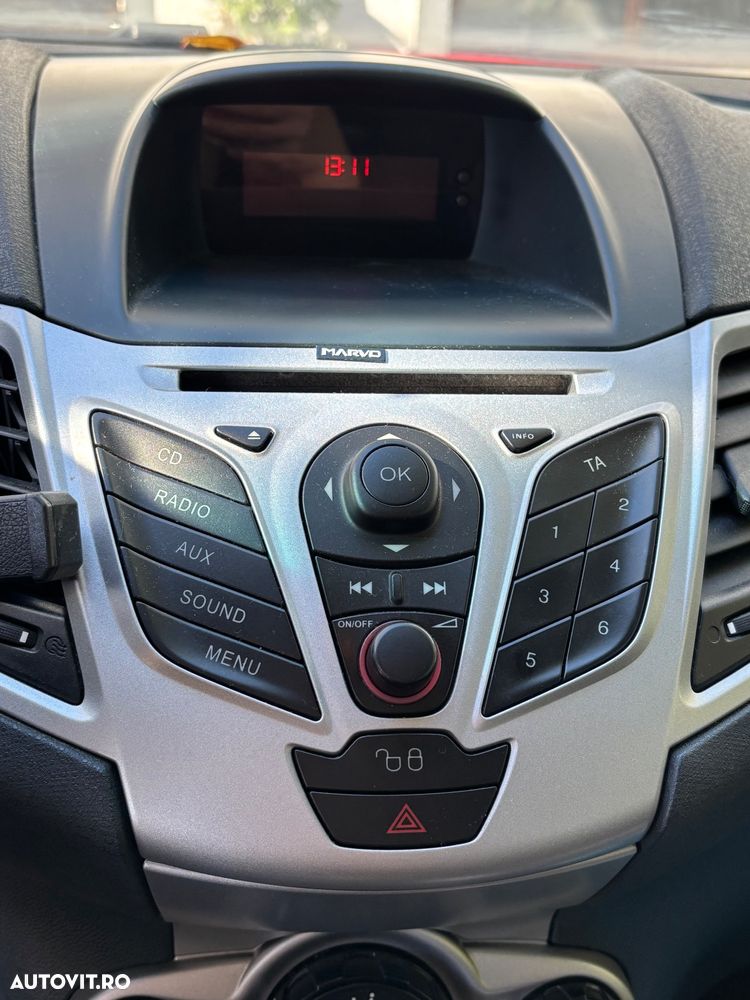 Ford Fiesta 1.25i Ambiente - 15