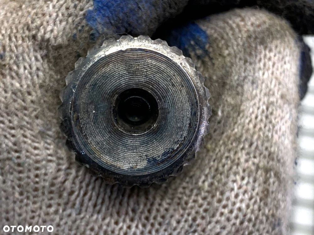 PÓŁOŚ PRAWY PRZÓD  RENAULT CLIO IV (BH_) 2012 - 2022 1.2 16V 54 kW [73 KM] benzyna 2012 - 2022 - 4