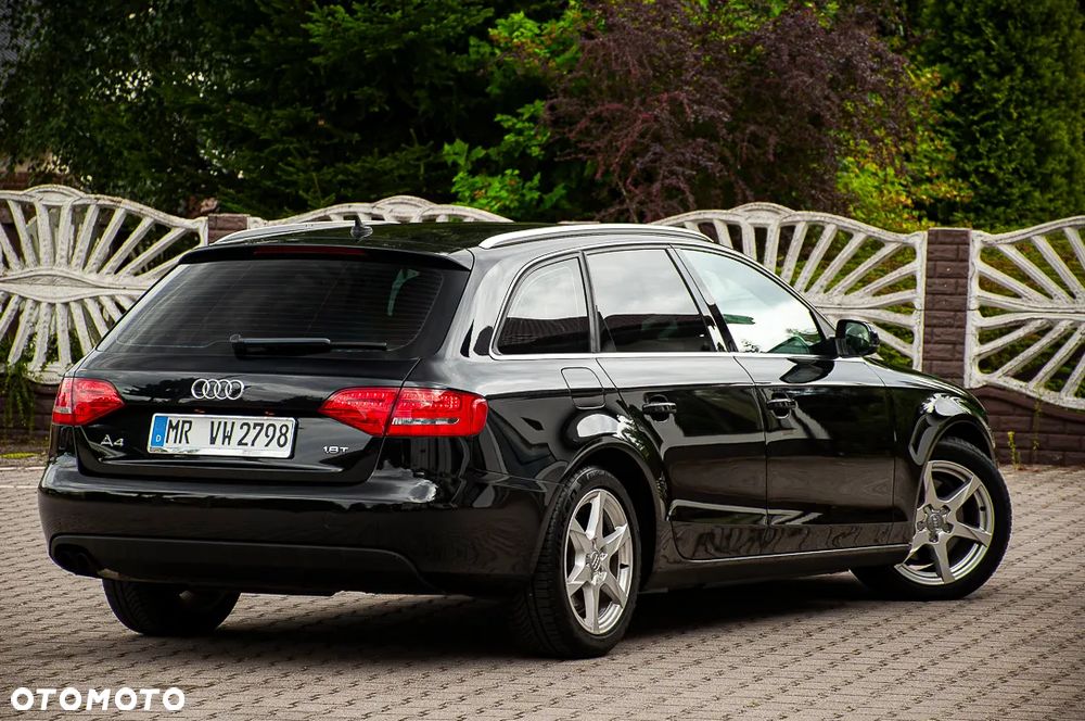 Audi A4 Avant 1.8 TFSI Attraction - 19
